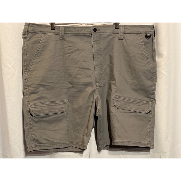 Wrangler Mens Size 42 Light Gray Cargo Shorts With Multiple Pockets & Belt Loops - Picture 1 of 10